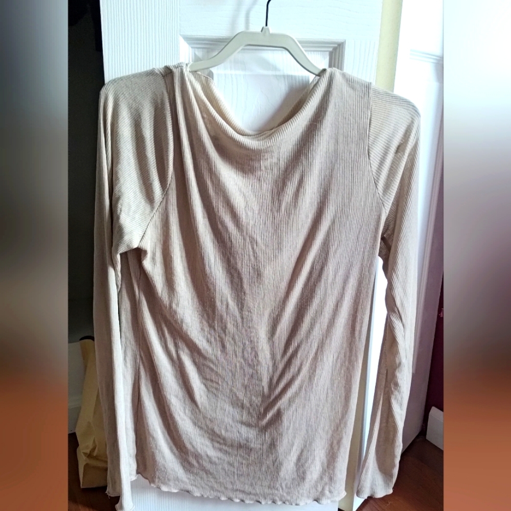 Abercrombie & Fitch Beige Long Sleeve Top